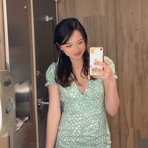 Meet your Posher, Ava